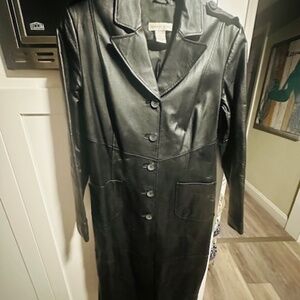 Newport News Geunine Full Length Black Leather Jacket Size 6